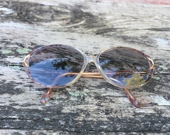 Oversized Vintage Sunglasses. Marchon. Confetti. Rockabilly.Peabody.Retro Glasses.Vintage Eyewear.Big Glasses.Lilac. Metal. Hippie.Oversized
