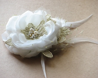 Wedding hair flower Ivory hair flower Ivory wedding flower Ivory headpiece Ivory gold lace flower Ivory hair pin Wedding headpiece Gold lace