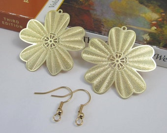 2 Pcs - Gold Plated Over Copper Laser Cut 5-Leaf Clover,Flower,Lucky Clover,Earring Findings,Pendant,Jewelry Findings,Links (36MM) SL2025