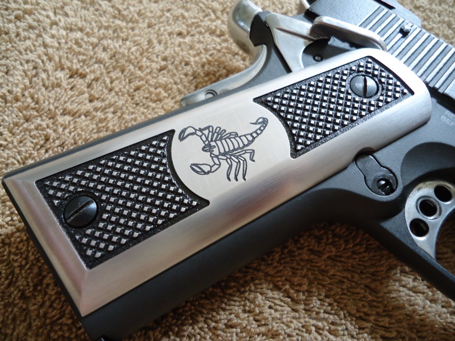 1911 Pistol Grips Scorpion With Checkering Cnc Machined Satin 4552