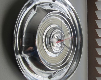 1958 Oldsmobile Hubcap Clock no.1961