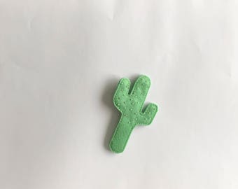 Cactus Brooch - Felt Brooch - Pale Green