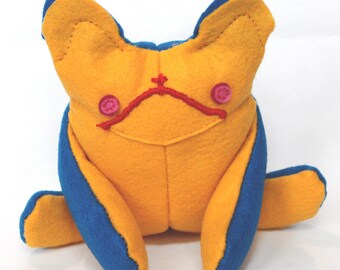 DoggoFelto custom handsewn felt plush dog