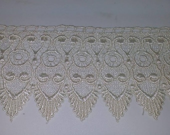 ecru scalloped lace, 7.7 cm, synthetic, lace, decorative, sewing, Venice