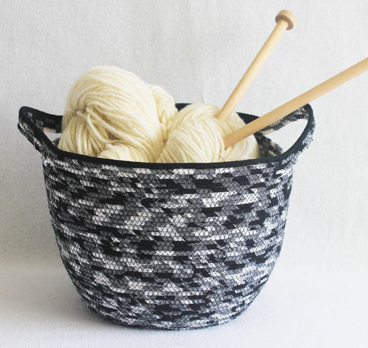 Fabric Coiled Clothesline Basket with Handles / Rope Coiled