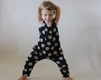 Roo Romper / PDF sewing pattern / Children's sizes 12 months to 5T / Instant download