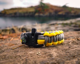 Paracord Survival Bracelet
