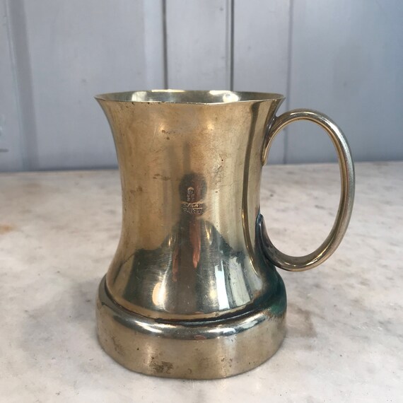 antique-silver-plated-half-pint-engraved-tankard-by-henry