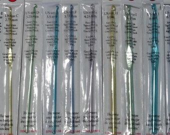 BOYE Crochet Hooks, Crochet Hooks, Aluminum Hooks - B-N, Plastic Hooks - P and Q, all New Stock