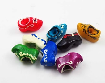 10 Tiny Clog Beads - Mixed