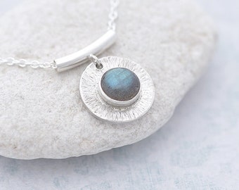 Labradorite Pendant, Labradorite Jewelry, Round Silver Pendant with Labradorite, Labradorite Necklace, Labradorite Jewellery Gift for her