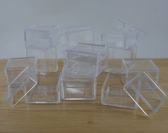 set of 12 mini clear plastic boxes with lid, gift box, beads box, jewelry box, miniature boxes, earring box, size 3cm x 3cm x 2cm