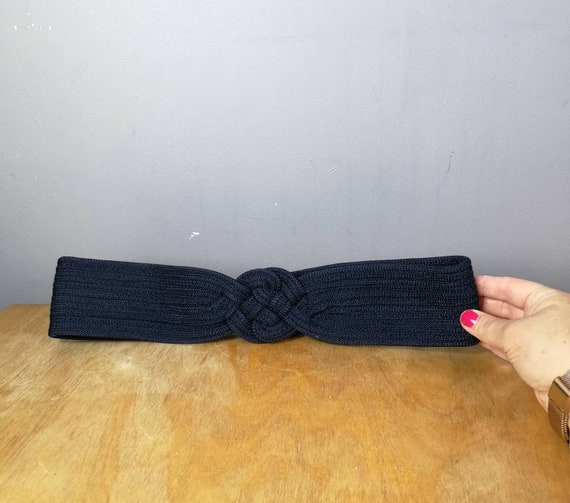 Navy blue woven belt / 80s blue belt / minimalist vintage / womens quirky belt / navy blue woven belts