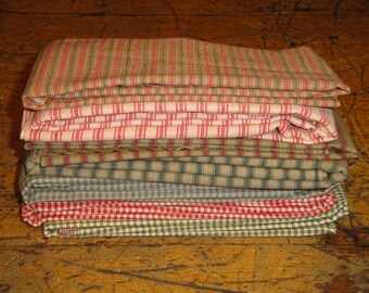 Cotton Fabric | Scrap Fabric | Home Decor Fabric | Cotton Rag Quilt Fabric | Doll Making Fabric | Primitive Fabric | Christmas Fabric