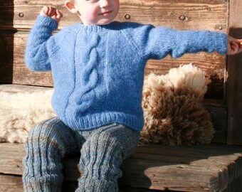 Alpaca and Wool Sweater with yarn braid
