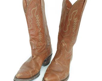 Size 8.5 D - Nocona vintage brown leather cowboy boots