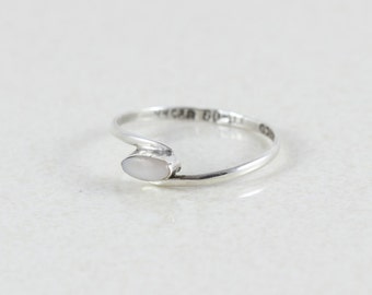 Mother of Pearl Sterling Silver Ring size 8 3/4