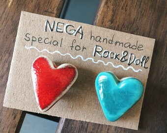 Set of 2 ceramic brooches Hearts