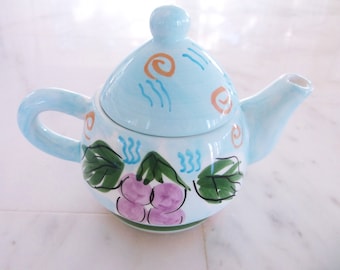 Vintage Bella Casa by Ganz teapot blue colorful floral pattern design