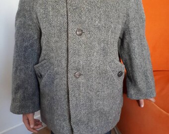 Wool coat 4t black and white Chevron hot retro vintage