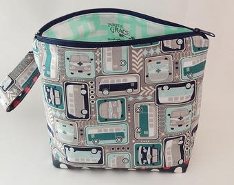 Knitting bag, Crochet project bag, camper van bag, small project bag, knitters gift, knitting zipper pouch, gift for knitter, made in Maine
