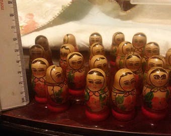 21 russian matryoshka dolls