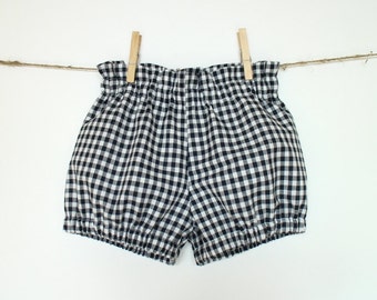 Girls bubble shorts Toddler girl shorts Black white gingham shorts Geometric checkered shorts Girls bloomers Girls summer clothes