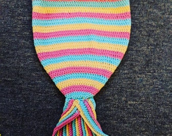Mermaid cacoon , bralet and crown crocheted with stretchy cotton