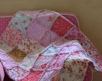 Sarah Jane Studios Children At Play Stroller Sized Rag Quilt