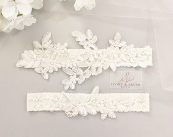 Wedding Garter LIGHT IVORY- Bridal Garter Lace Garter Wedding Garter Set Bridal Garter Set Ivory Garter Toss Garter Weddings - Style #F0117