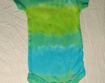 Tie dye baby onesie Size 3-9 with blue, greens