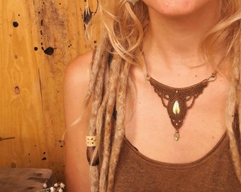 Labradorite macrame necklace. Tribal necklace. Brown macrame necklace. Brass beads. Labradorite crystal. Bohemian necklace.