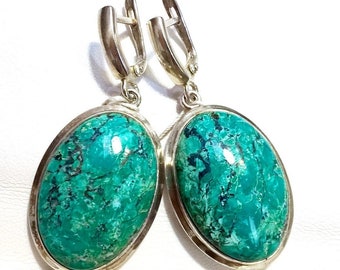 Earrings made from Shattuckite