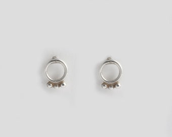 Silver Circle Earrings, Circle Stud Earrings, Circle Post Earrings, Minimalist Silver Earrings, Tiny Round Stud Earrings, Small Stud Earring