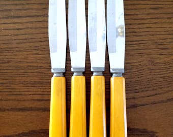 Vintage Forge Craft Forgecraft Table Knives Butter Knife Set of 4 Bakelite Handles