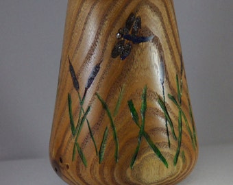 Dry flower Vase of Chinaberry Wood