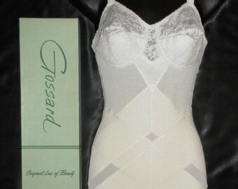 Vintage Exquisite 1950's New/Old Stock Gossard Boxed Open Bottom Girdle w/ Garters 34B
