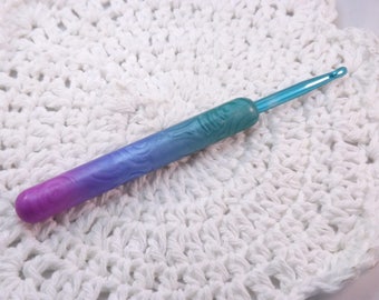 Extra Large Ergonomic Handled Ombre Polymer Clay Covered Crochet Hook Boye J