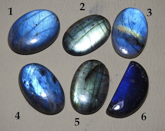 1. Piece Very Rare Labradorite Cabochon Blue Flashy Fire Finest Quality Wholesale Price 100% Natural New Arrival
