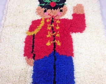 Mid Century Rya Latch-Hook-Rug-TOY-SOLDIER-Art-Wall-Hanging-Tapestry