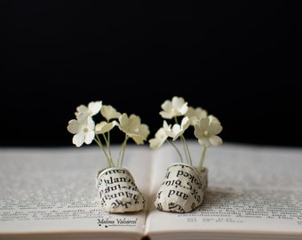 Flowers in my Shoes - Miniature Paper Art
