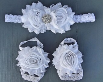 White Lace Barefoot Sandals and Headband Set - Newborn Sandals - Baby Shoes - Photography Prop - Baptism Barefoot Sandals - Preemie Sandals