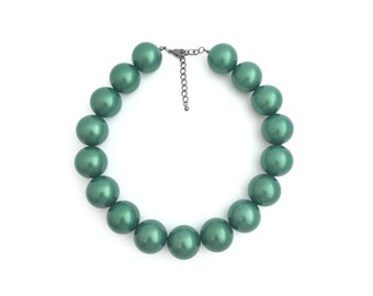 Chunky Pearl Necklace, Big Pearl Necklace, Faux Pearl Necklace, Bridal Necklace, Wedding Necklace, Green