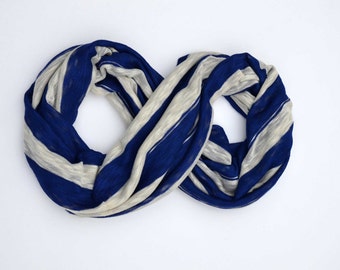 Blanket scarf, girlfriend gift, gift for women, gift for her, cowl scarf, infinity scarf, snood, oversized scarf, womens scarves