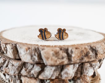 Busy Bee Earrings | Wood stud earrings | animal earrings