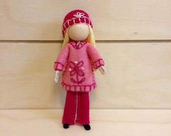 Bella - Miniature doll - Bendy doll - Faceless doll - Dollhouse doll - Pocket doll - Waldorf doll - Montessori toy