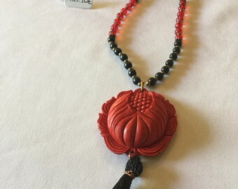 Natural stone black and red necklace