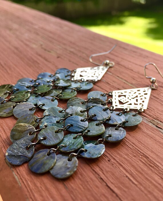 Peacock Grey Mussel Shell Lazer Lace Drop Earrings