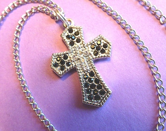 SILVER & BLACK Rhinestone Cross, Cross Pendant with 18K Whitegold Neck Chain, Vintage Cross Necklace, Silver Cross, Cross with Chain