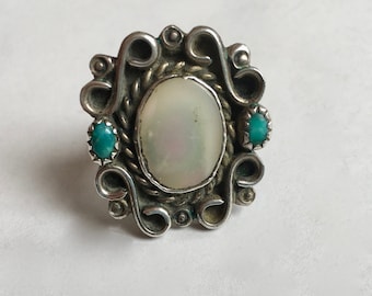 vintage mother of pearl and turquoise southwestern ring, size 6.5